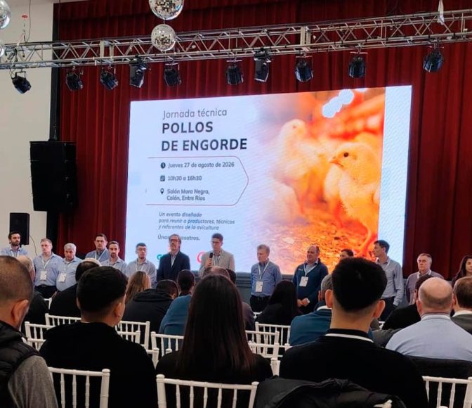 Jornada Técnica Pollos de Engorde junto a Cumberland.